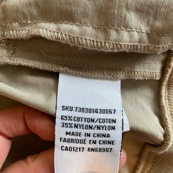 Short Sleeve Jacket. - Picture 15 of 15